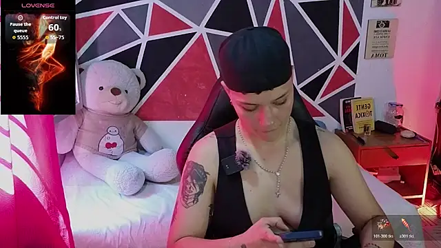 Snapshot of demimoore222 chatting on 11, 2, 2026 demimoore222 online show from 11, 2, 2026