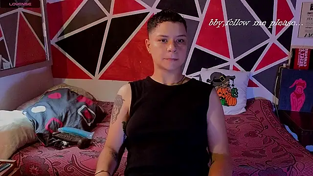 Snapshot of demimoore222 chatting on 3, 11, 2025 demimoore222 online show from 3, 11, 2025