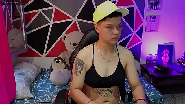 Snapshot of demimoore222 chatting on 9, 1, 2026 demimoore222 online show from 9, 1, 2026