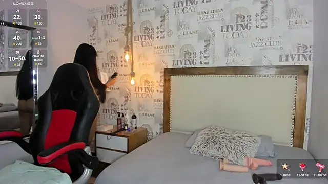 AGATHASMITH5 online show from 2, 3, 2026