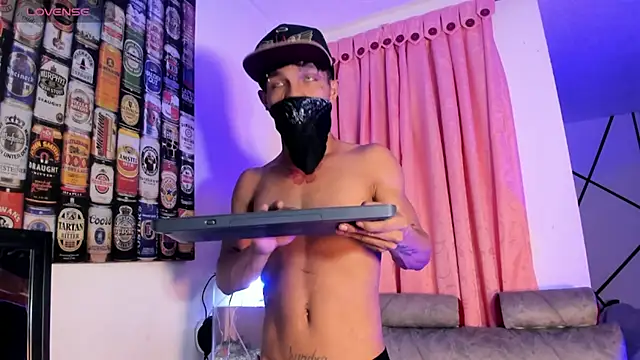 CRAZY-BOY99 online show from 10, 2, 2026