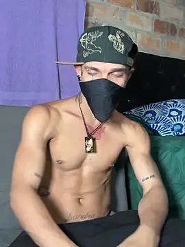 Snapshot of CRAZY-BOY99 chatting on 21, 6, 2026 CRAZY-BOY99 online show from 21, 6, 2026