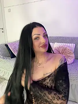 Snapshot of IrisRossie chatting on 11, 5, 2026 IrisRossie online show from 11, 5, 2026