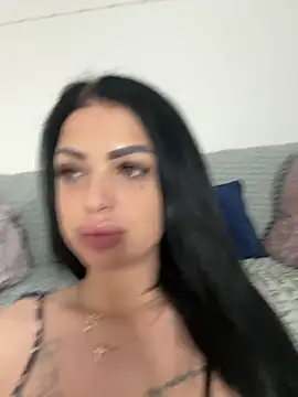 Snapshot of IrisRossie chatting on 8, 6, 2026 IrisRossie online show from 8, 6, 2026