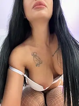 IrisRossie online show from 9, 11, 2025