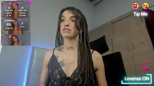 Maite Wings online show from 5, 3, 2025