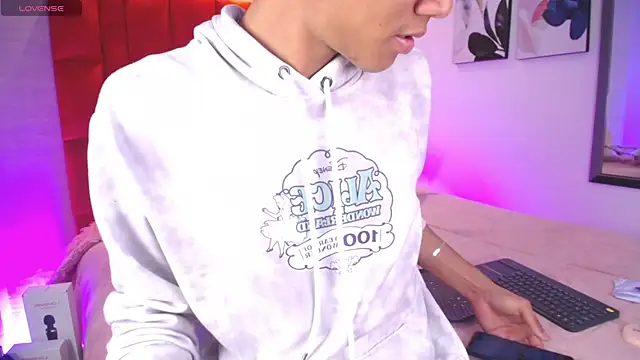 Jonas Rivers online show from 14, 4, 2026