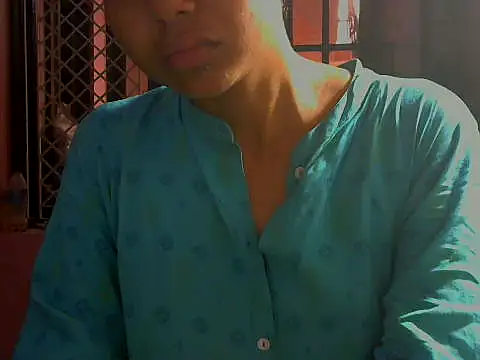 Snapshot of mayra89 chatting on 30, 10, 2025 mayra89 online show from 30, 10, 2025