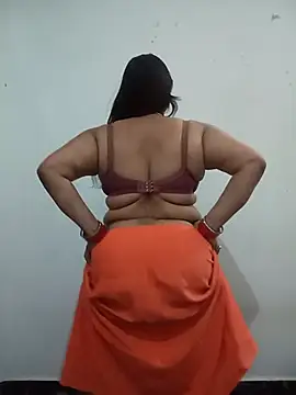 Snapshot of Neha-Bhabhi-Rasily chatting on 10, 5, 2026 Neha-Bhabhi-Rasily online show from 10, 5, 2026