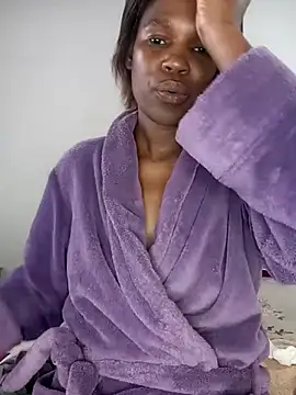 Missvixen81 online show from 11, 3, 2026