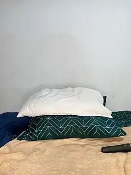 Missvixen81 online show from 17, 1, 2026