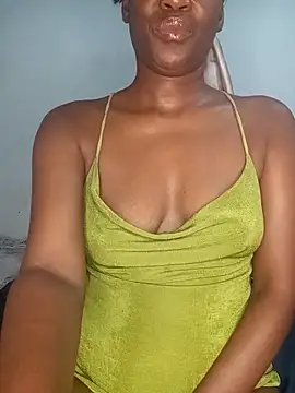 Missvixen81 online show from 15, 12, 2025