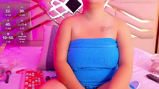 playfulcurvy online show from 11, 10, 2025