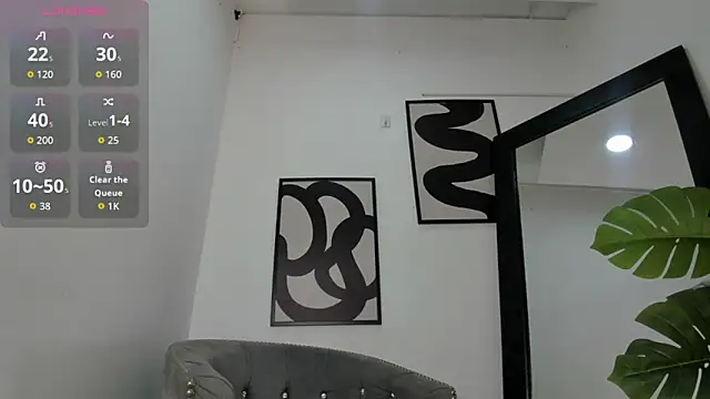 Snapshot of alanarouge chatting on 28, 4, 2026 alanarouge online show from 28, 4, 2026