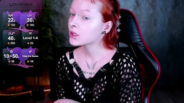 NicoleFlloret online show from 30, 9, 2025