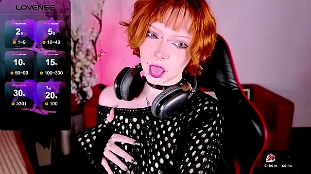 NicoleFlloret online show from 29, 9, 2025