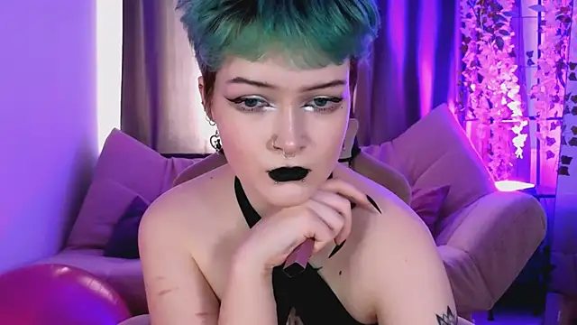 NicoleFlloret online show from 14, 3, 2025