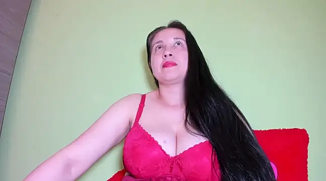 hot-nikol online show from 15, 3, 2025