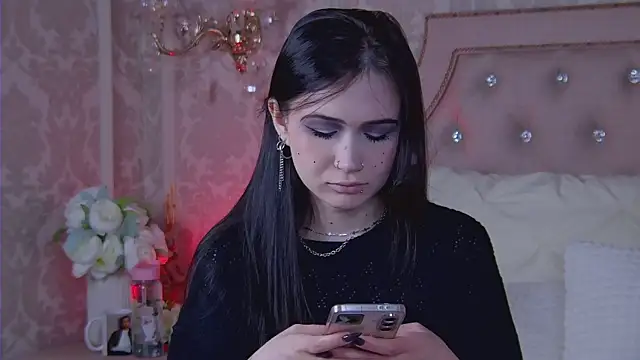 Snapshot of HeatherSweet_ chatting on 12, 6, 2026 HeatherSweet online show from 12, 6, 2026