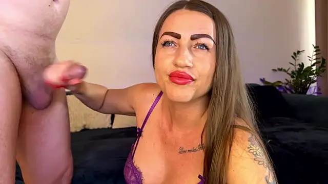 Milf Andy online show from 1, 7, 2026