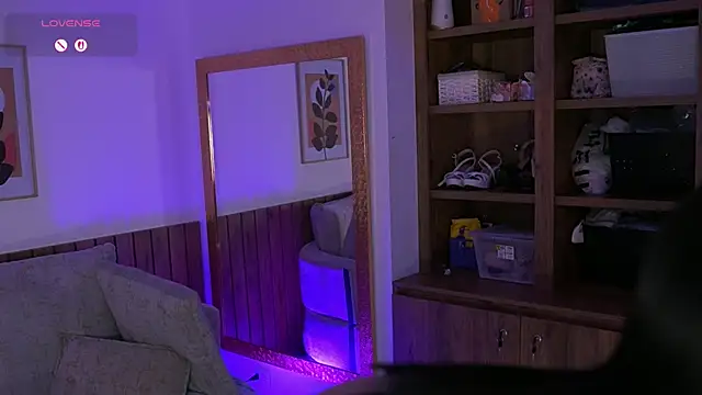 JulesBenett online show from 12, 1, 2026