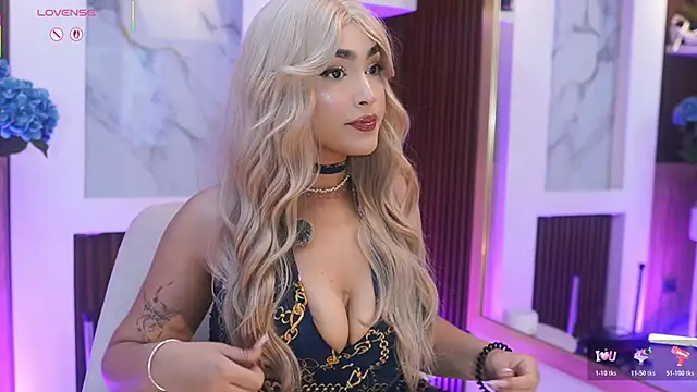 JulesBenett online show from 10, 4, 2026