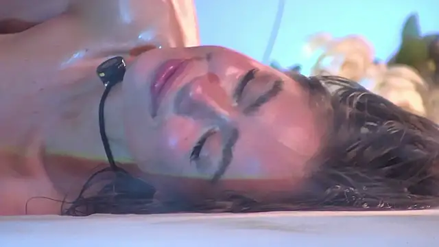 Amanda River online show from 9, 10, 2025