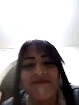 Snapshot of Sarah917 chatting on 28, 11, 2025 Sarah917 online show from 28, 11, 2025