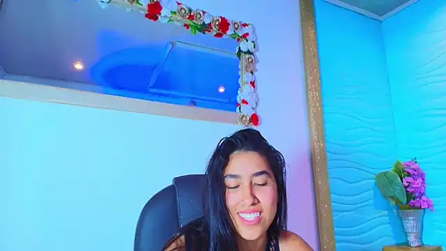 Mia Montess online show from 5, 1, 2026