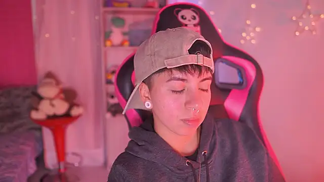 tommy blue online show from 21, 3, 2026