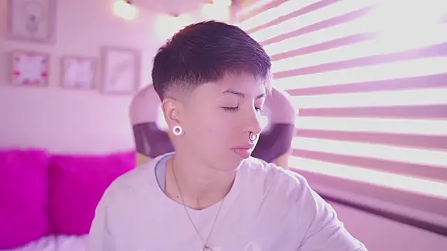 tommy blue online show from 20, 2, 2026