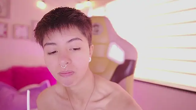 tommy blue online show from 25, 3, 2026