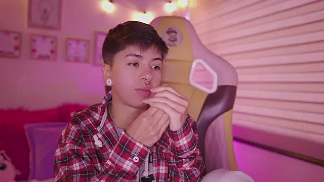 tommy blue online show from 19, 3, 2026