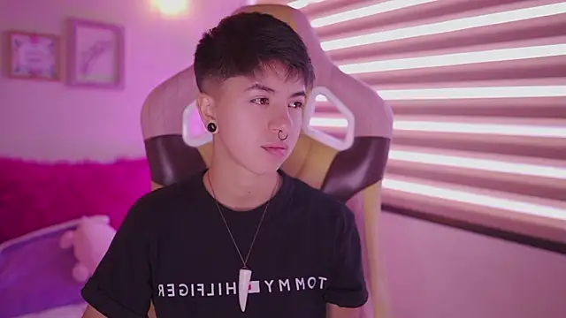 tommy blue online show from 12, 3, 2026