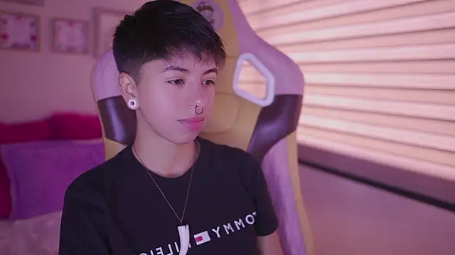 tommy blue online show from 20, 3, 2026