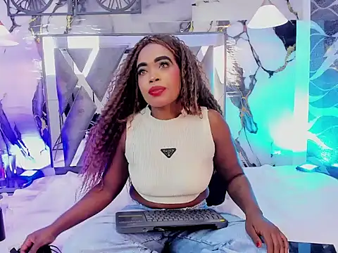 Snapshot of CandyMartinez_ chatting on 25, 4, 2026 CandyMartinez online show from 25, 4, 2026