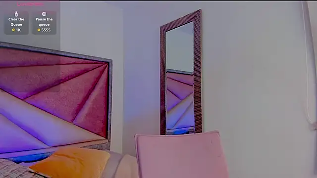 SaskiaGrendel online show from 2, 4, 2026