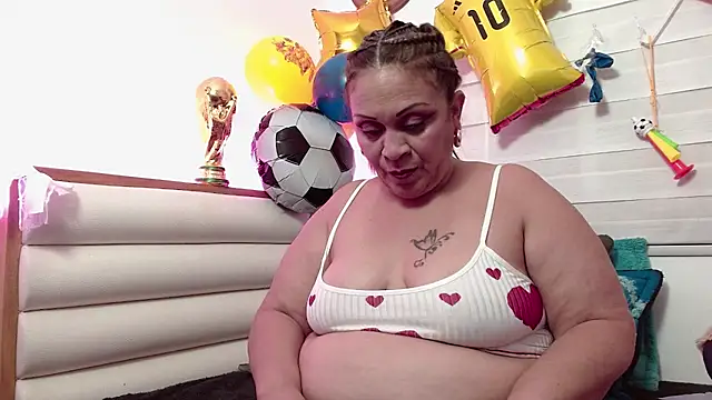 scarlettbooty online show from 8, 7, 2026