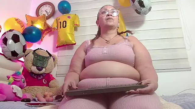 scarlettbooty online show from 15, 7, 2026