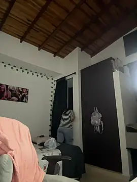 Snapshot of Camil_Lee chatting on 7, 3, 2025 Camil Lee online show from 7, 3, 2025