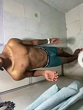 kyle ivo00 online show from 6, 3, 2025