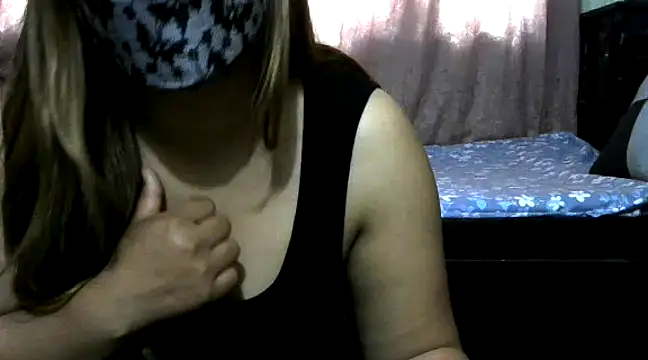 cute kuku online show from 10, 3, 2025