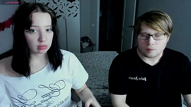 Snapshot of JayMollyy chatting on 22, 4, 2026 JayMollyy online show from 22, 4, 2026