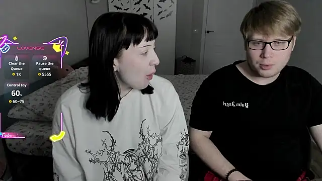 Snapshot of JayMollyy chatting on 3, 2, 2026 JayMollyy online show from 3, 2, 2026