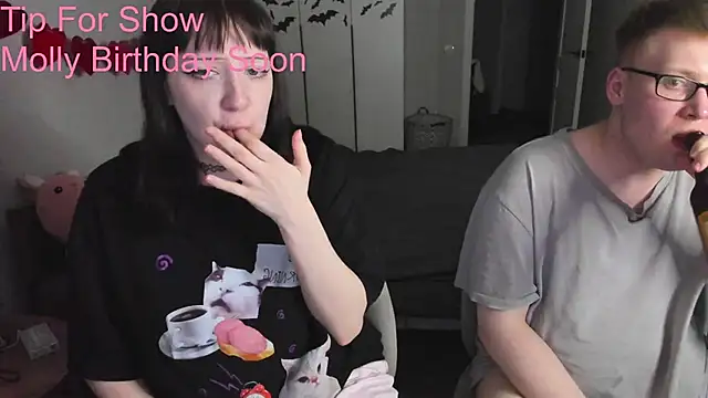 Snapshot of JayMollyy chatting on 26, 5, 2026 JayMollyy online show from 26, 5, 2026