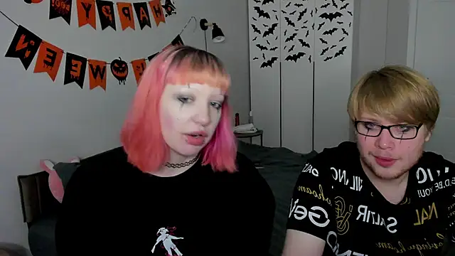 Snapshot of JayMollyy chatting on 31, 10, 2025 JayMollyy online show from 31, 10, 2025