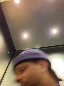 Nitobooy77 online show from 17, 4, 2026