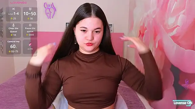 ElinaMils online show from 7, 4, 2026