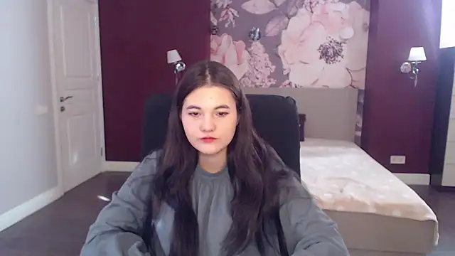 ElinaMils online show from 5, 3, 2025