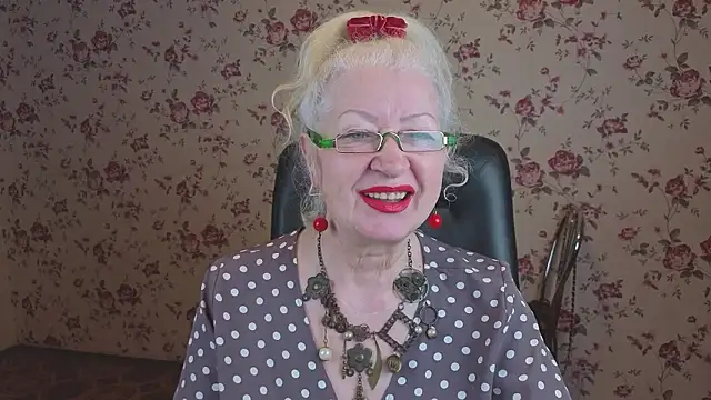 Maya Mayflower online show from 13, 1, 2026